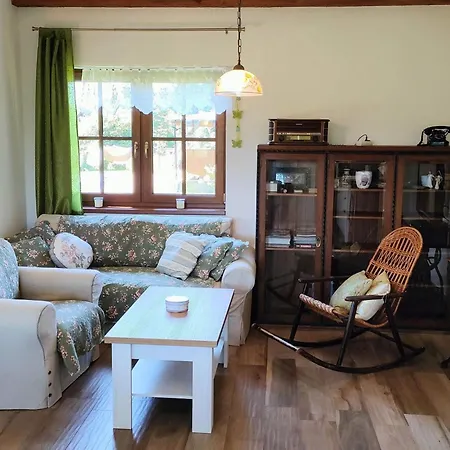 Exklusive Rueckzugsmoeglichkeit Slavinka By Interhome * יאנוב